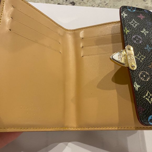 Louis Vuitton Black- Multi Wallet - Picture 4 of 6